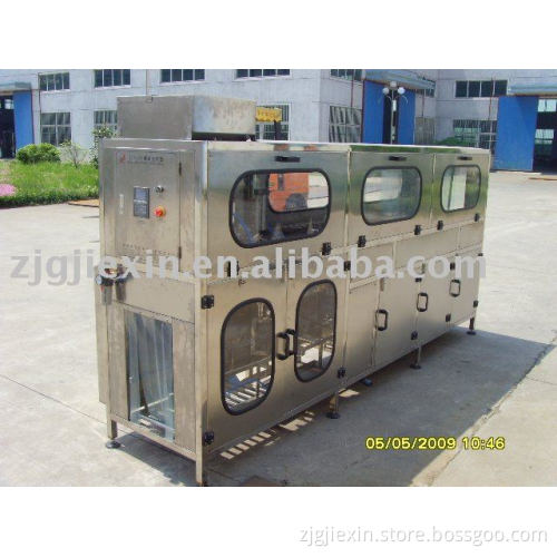 Automatic water filling machine